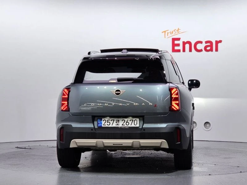 Mini Countryman 2.0 Automatic, снимка 4 - Автомобили и джипове - 55996351