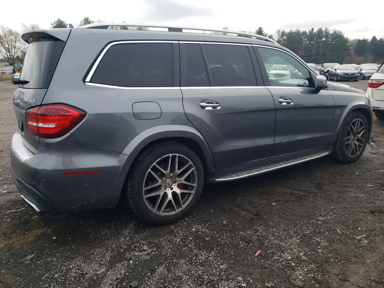 Mercedes-Benz GLS 63 AMG 4MATIC* HARMAN/KARDON* ПОДГРЕВ* ОБДУХ* ПАНО* МАСАЖ - изображение 3