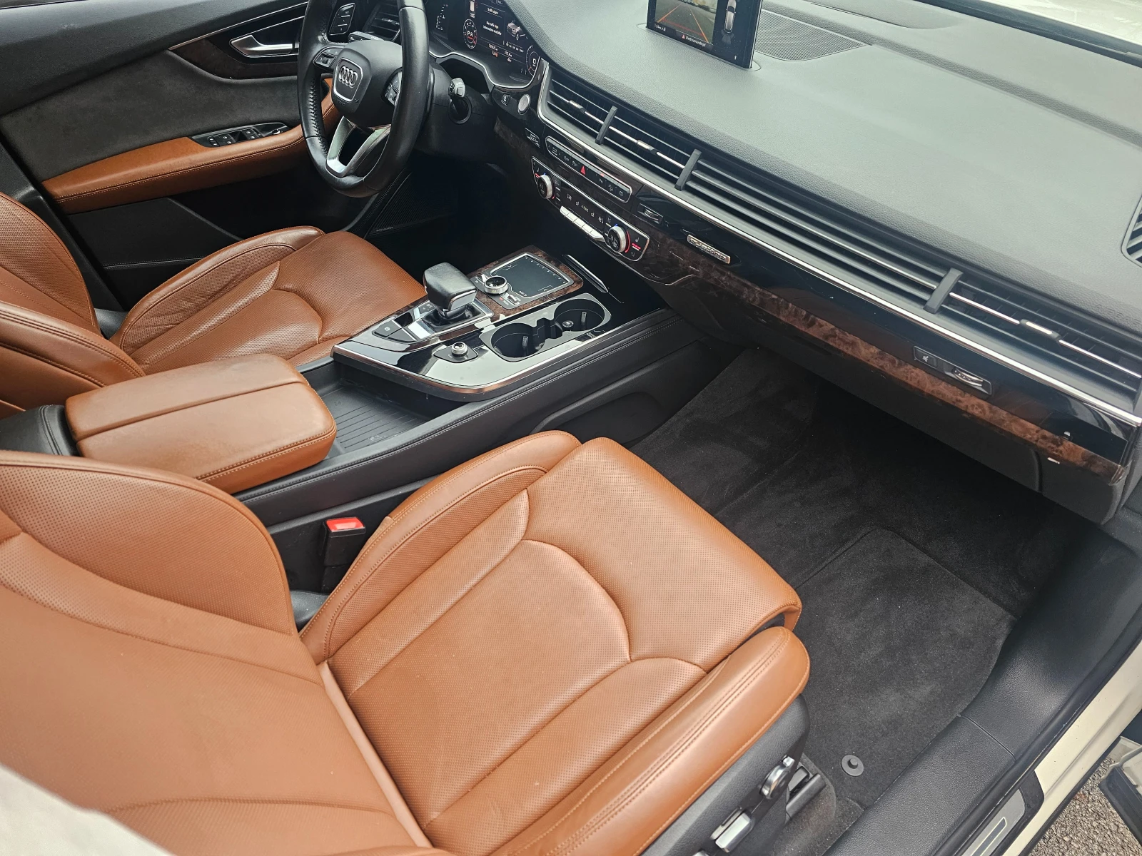 Audi Q7, снимка 16 - Автомобили и джипове - 53710999