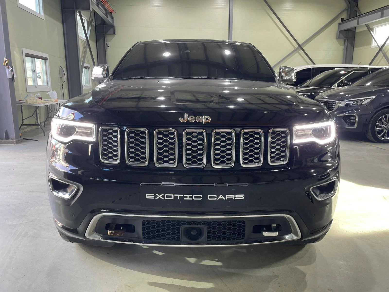 Jeep Grand cherokee 3.6 V6 ! Overland !, снимка 2 - Автомобили и джипове - 54133642