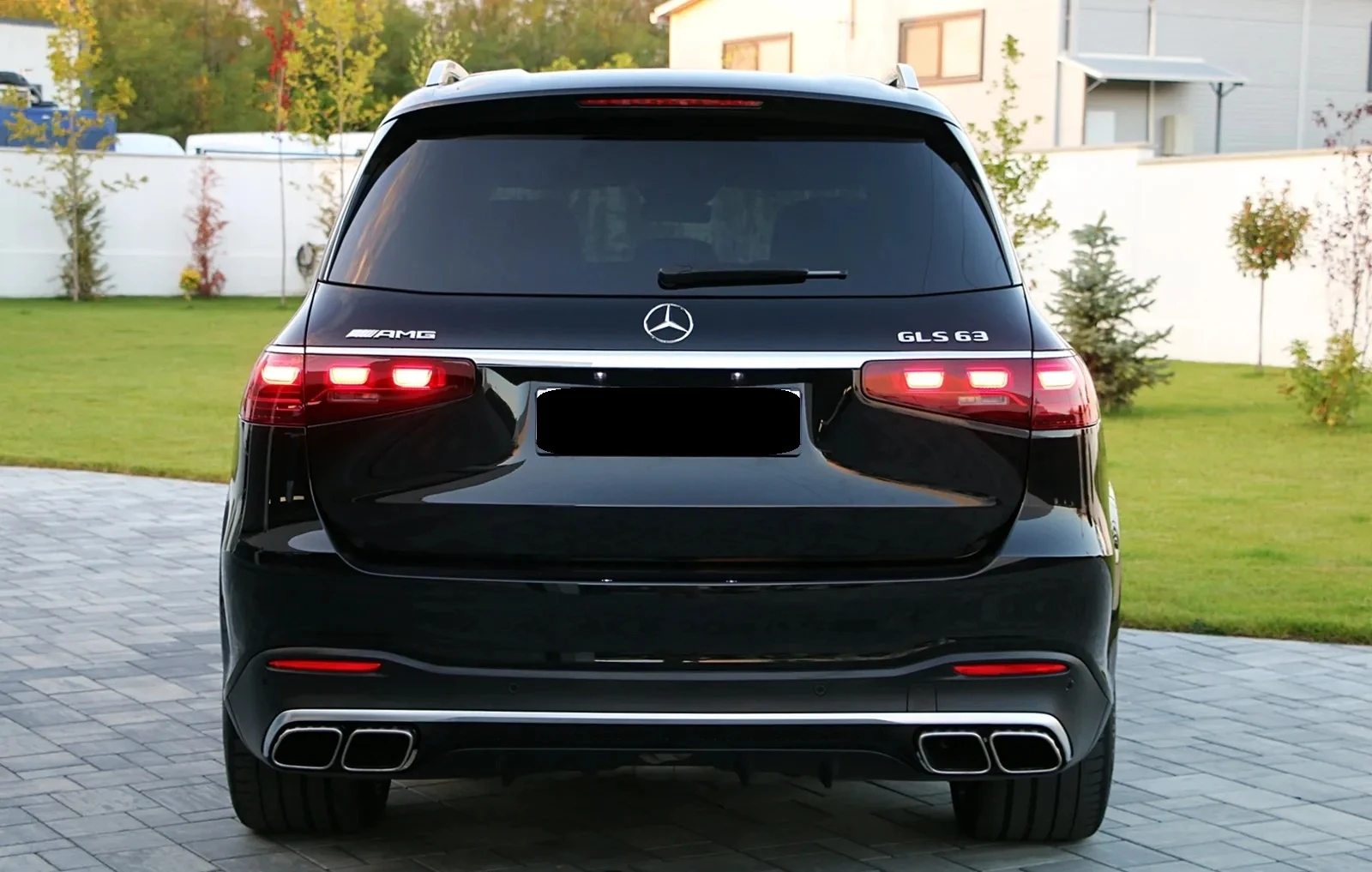 Mercedes-Benz GLS 63 AMG, снимка 6 - Автомобили и джипове - 54194388