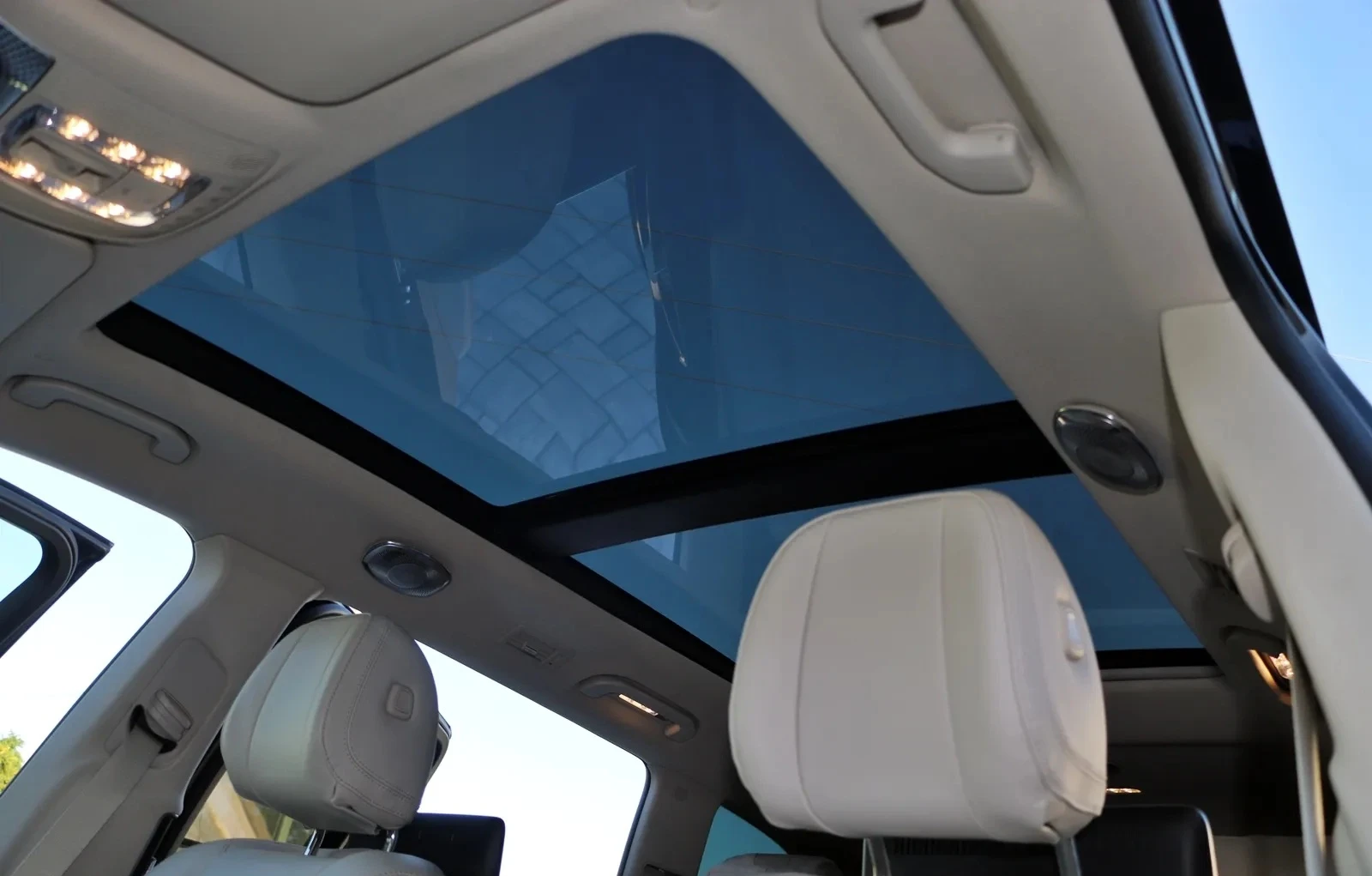 Mercedes-Benz GLS 63 AMG, снимка 8 - Автомобили и джипове - 54194388