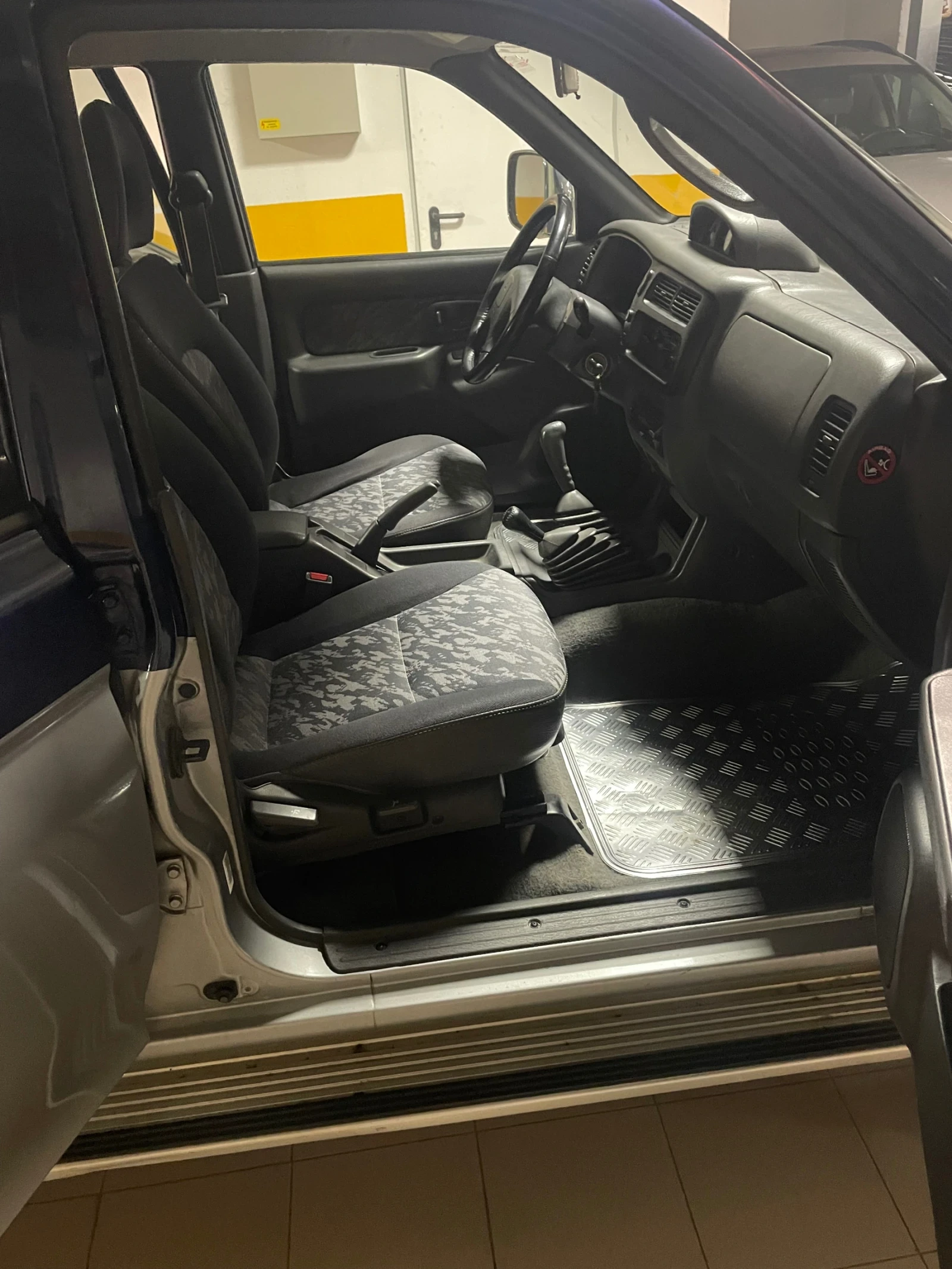 Mitsubishi L200 2.5d 99ks �������� ������ 180000�� | Mobile.bg � ����������� 13