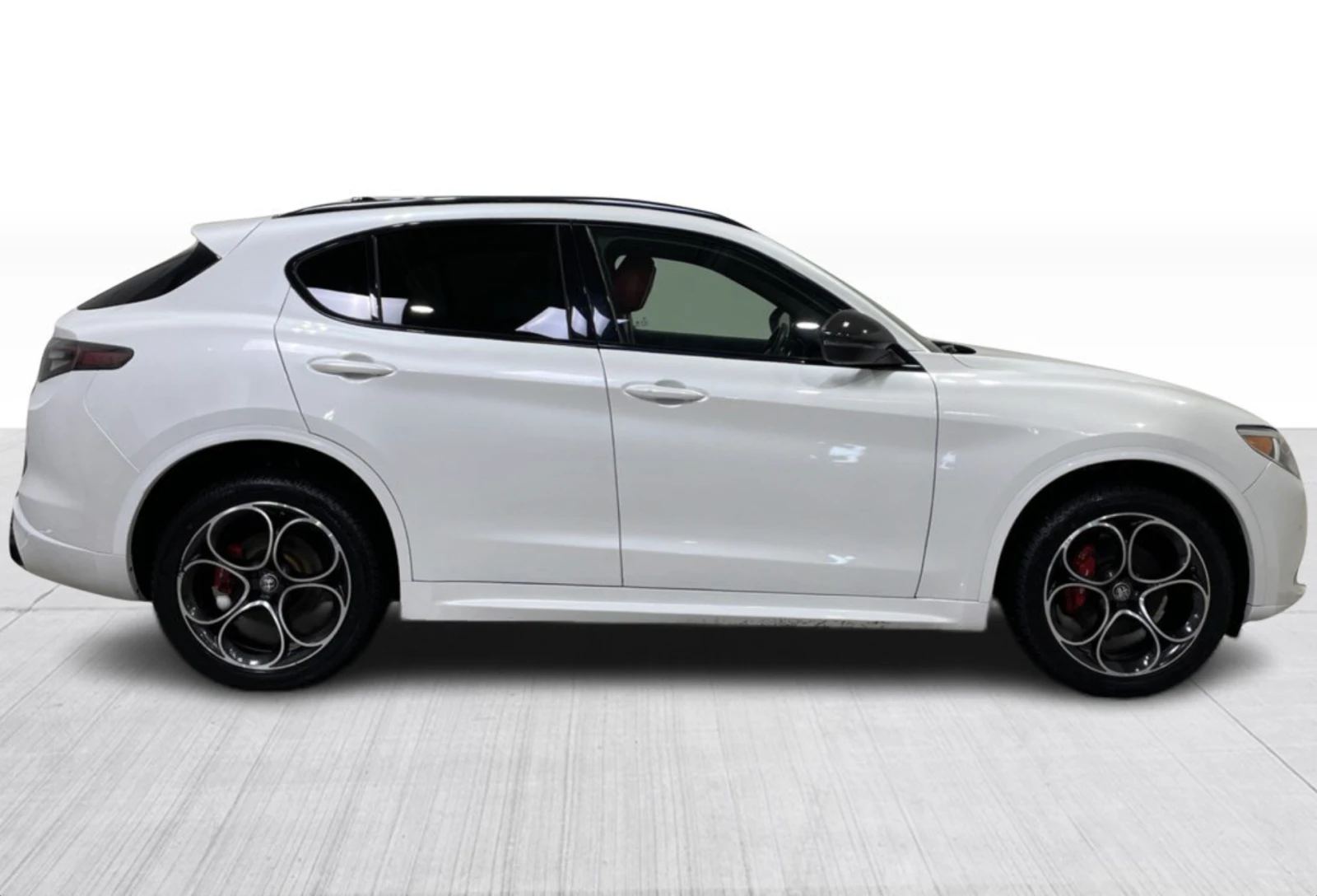 Alfa Romeo Stelvio AWD Ti SPORT / PANO/ H&K / RED NAPPA  | Mobile.bg � ����������� 2