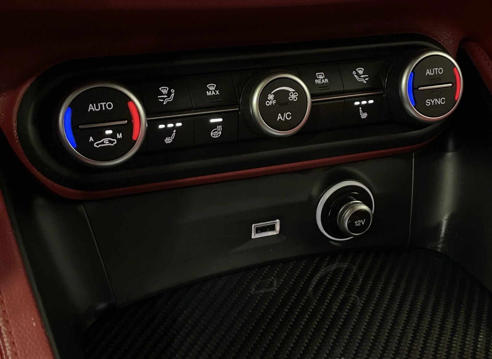 Alfa Romeo Stelvio AWD Ti SPORT / PANO/ H&K / RED NAPPA  | Mobile.bg � ����������� 15