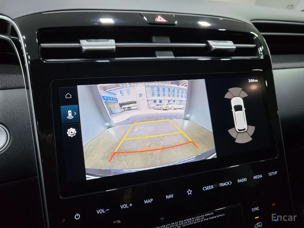 Hyundai Tucson 1.6 Hybrid* DISTRONIC* ПОДГРЕВ* ОБДУХВАНЕ* КАМЕРА*, снимка 13 - Автомобили и джипове - 55309383