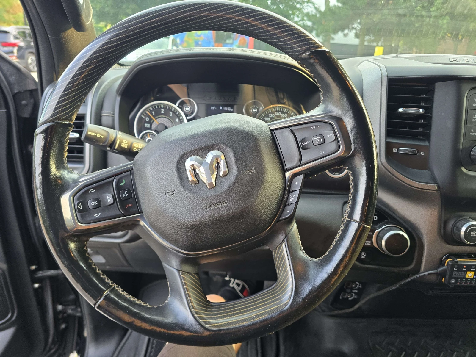 Dodge RAM 1500 Tradesman 4x4, АВТОКРЕДИТ, снимка 15 - Автомобили и джипове - 55963029