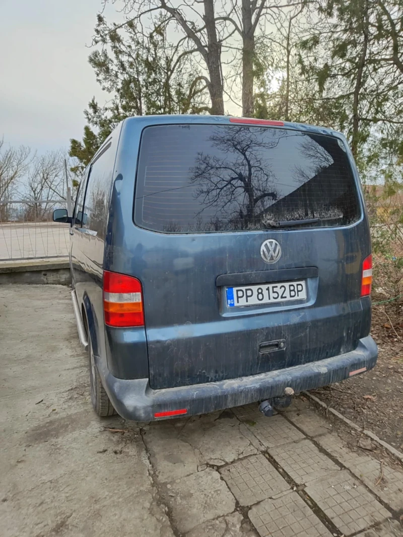 VW T5, снимка 3 - Бусове и автобуси - 48665591