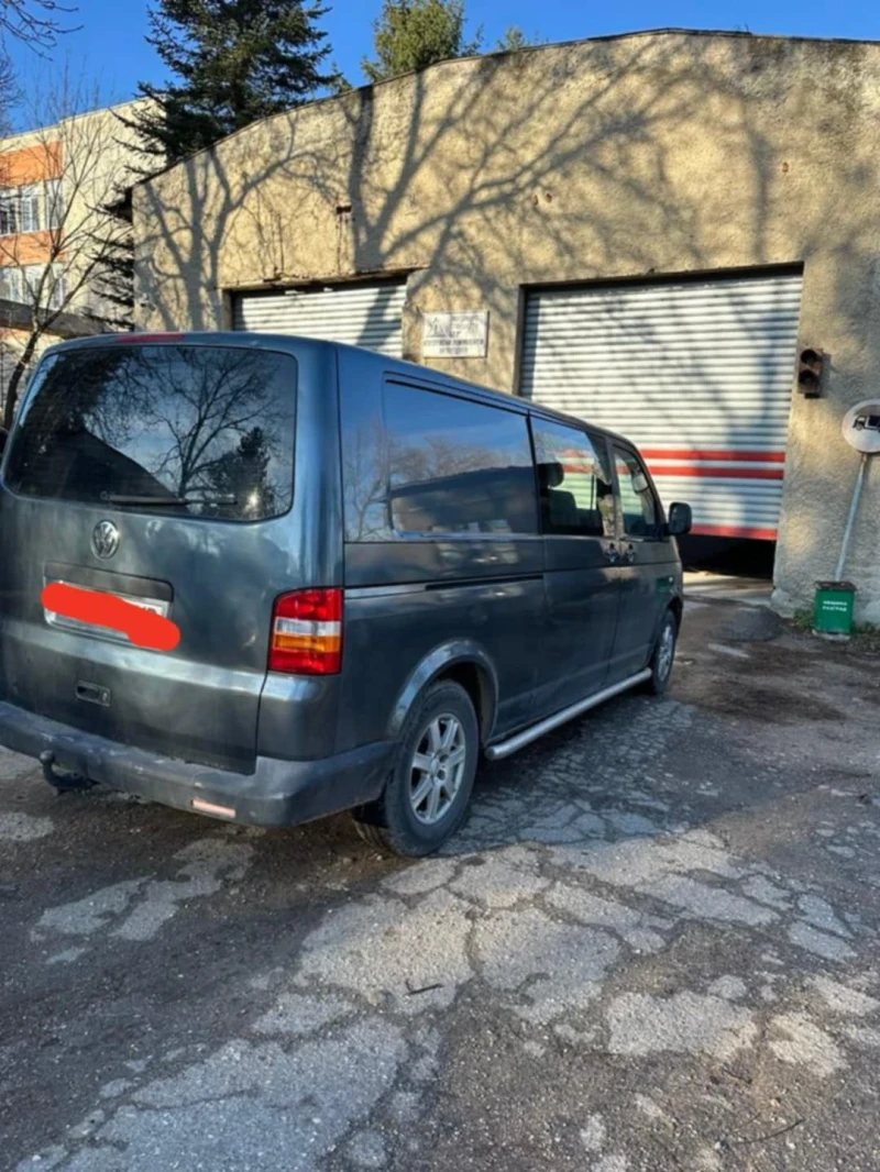 VW T5, снимка 2 - Бусове и автобуси - 48665591