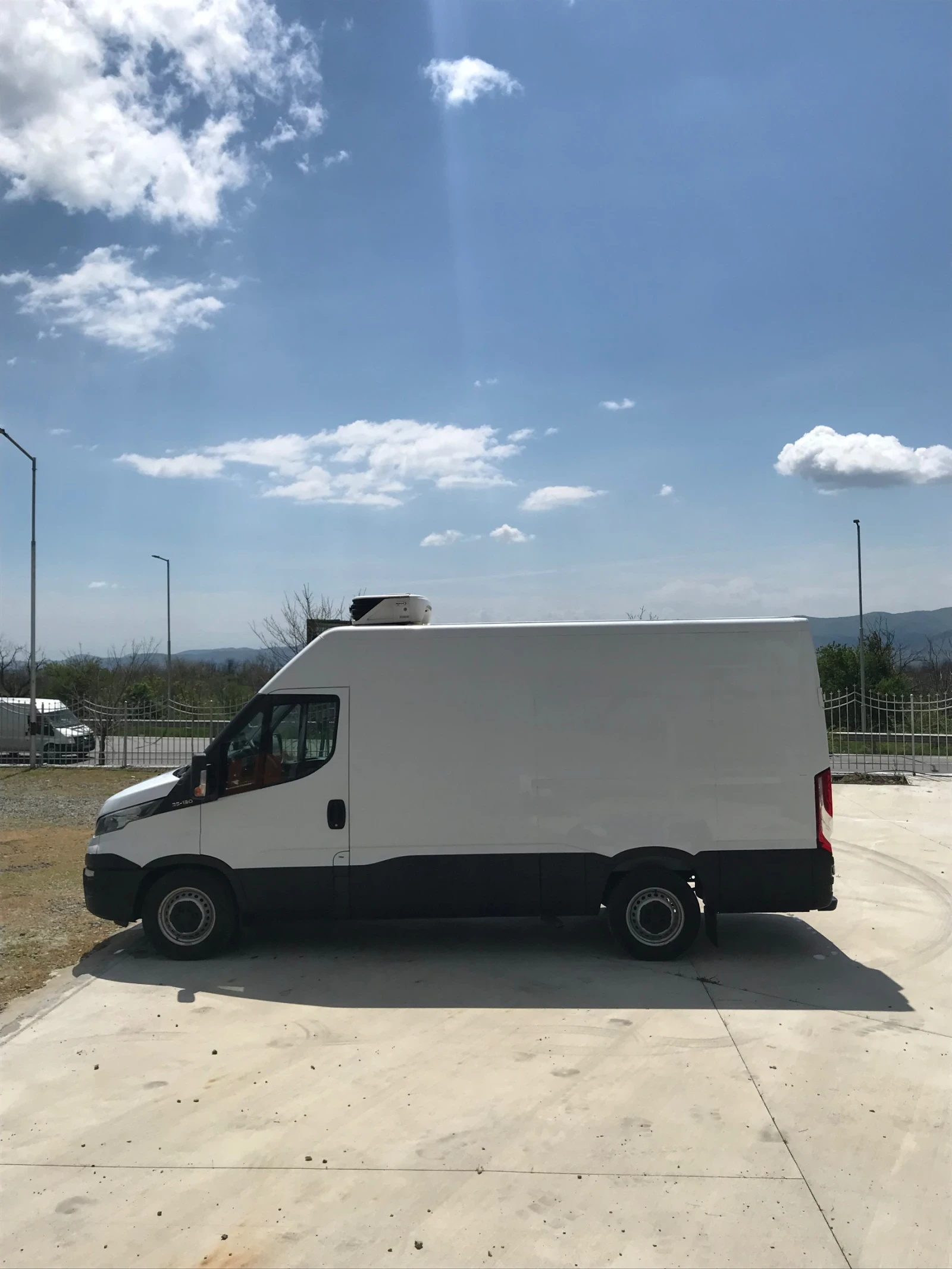 Iveco Daily 35-130 хладилен  - изображение 8