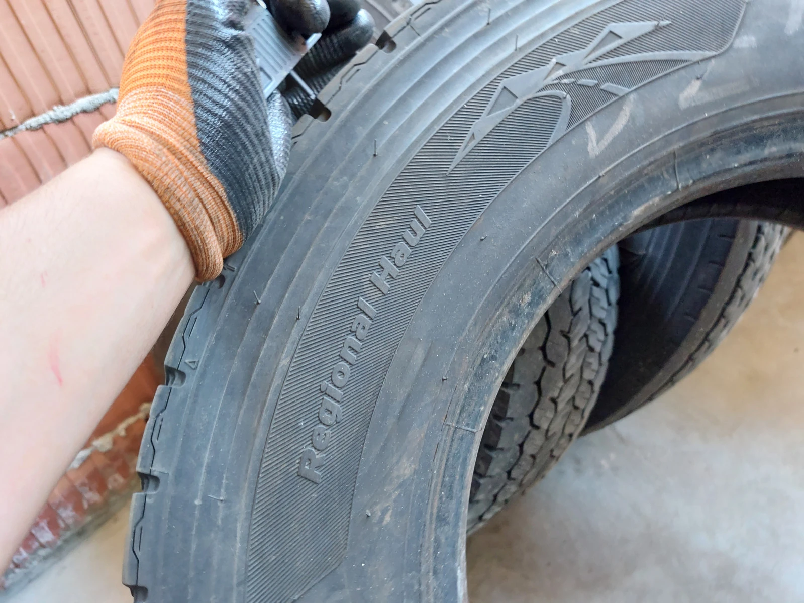 ���� 215/75R17.5 | Mobile.bg � ����������� 8