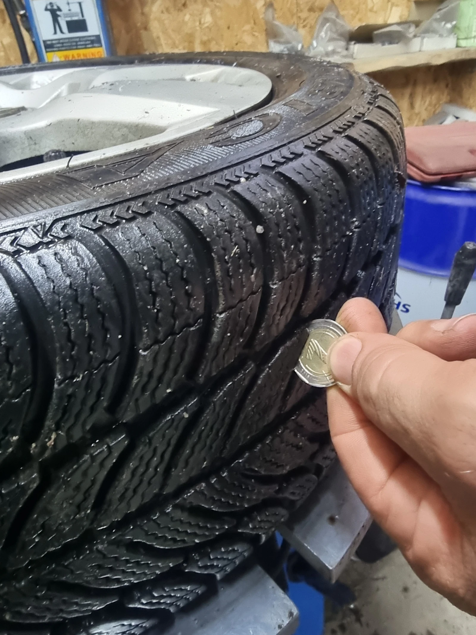 ���� � ������ 205/55R16 | Mobile.bg � ����������� 1