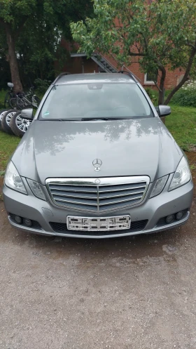 Mercedes-Benz E 250, снимка 1