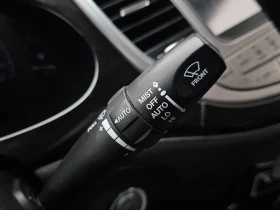 Hyundai Genesis 3.3, снимка 17
