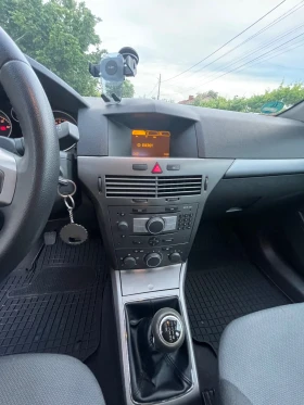 Opel Astra H, снимка 10