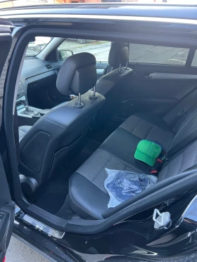 Mercedes-Benz C 200, снимка 10