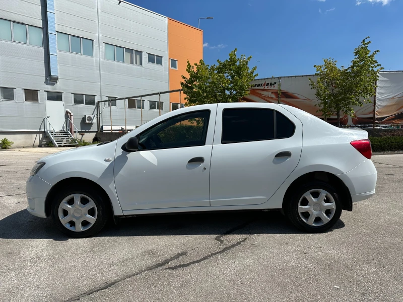 Dacia Logan, снимка 2 - Автомобили и джипове - 47226441