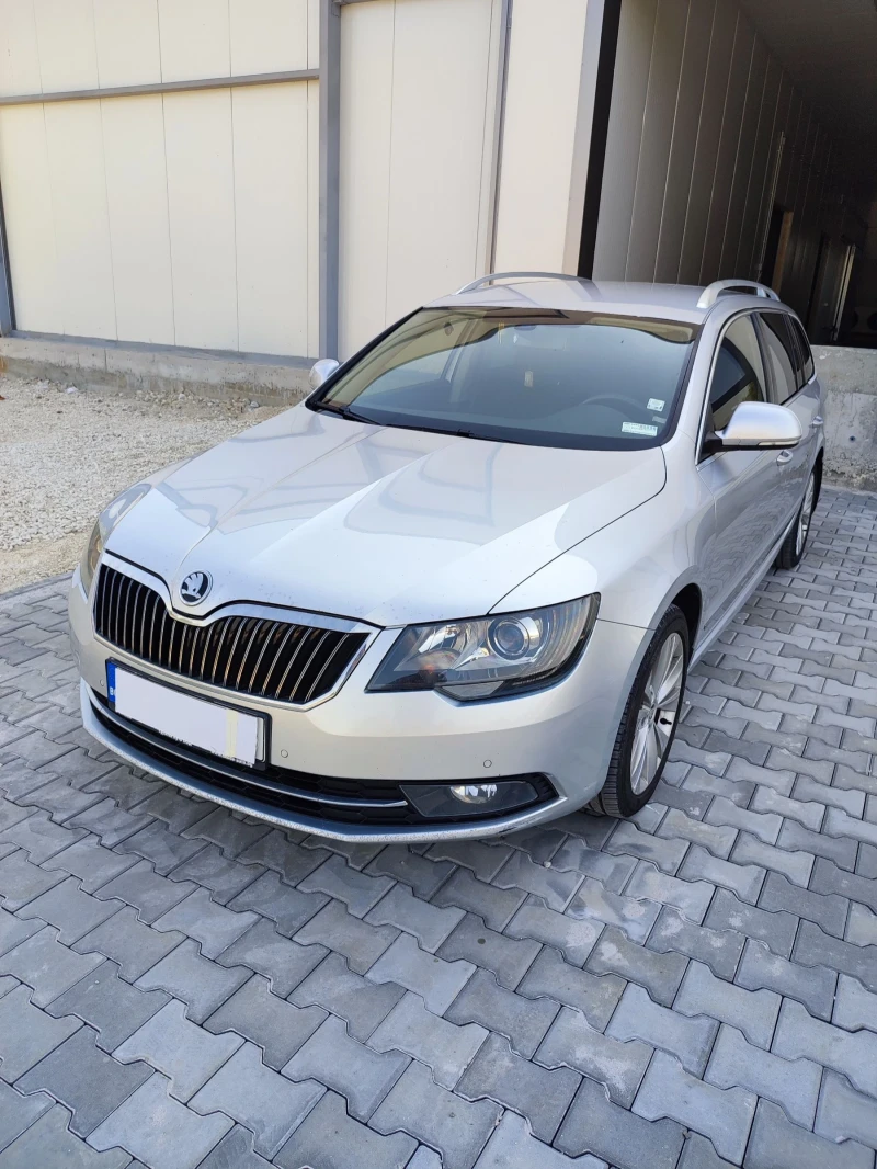 Skoda Superb 2.0куб. 140к., снимка 3 - Автомобили и джипове - 47791430