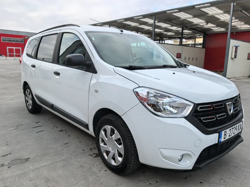 Dacia Lodgy 1.6i Газ/Бензин, снимка 5 - Автомобили и джипове - 48001401