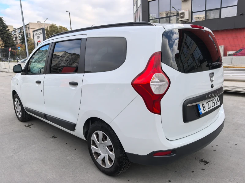 Dacia Lodgy 1.6i Газ/Бензин, снимка 3 - Автомобили и джипове - 48001401