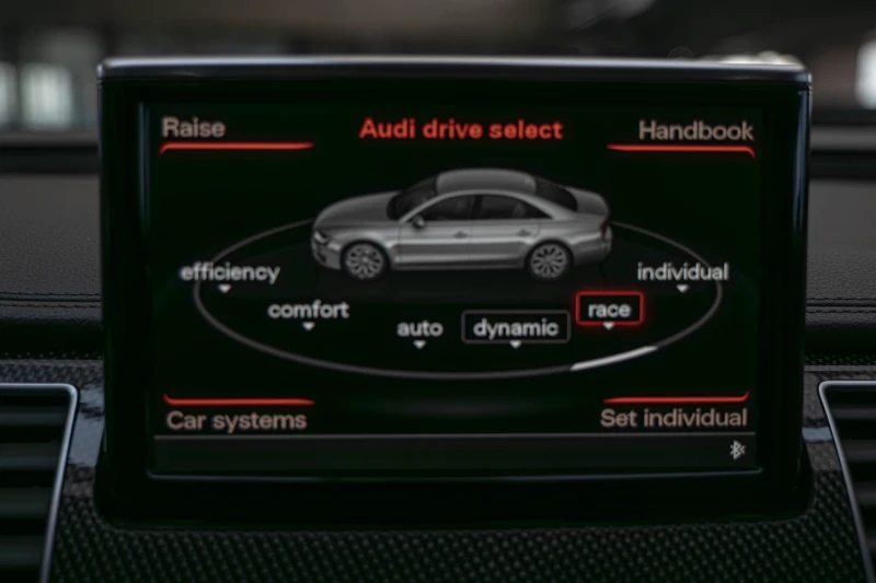 Audi S8 Matrix/Bose/Обдухване/Quattro/Алкантар, снимка 14 - Автомобили и джипове - 48902749