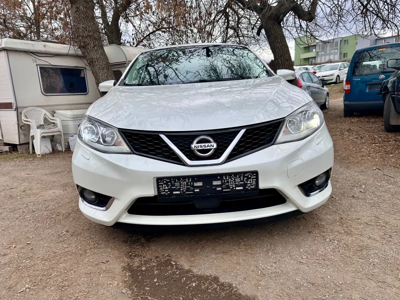 Nissan Qashqai 1.2i Pulsar 360 камери* Навигация* Дистроник* , снимка 2 - Автомобили и джипове - 49201217