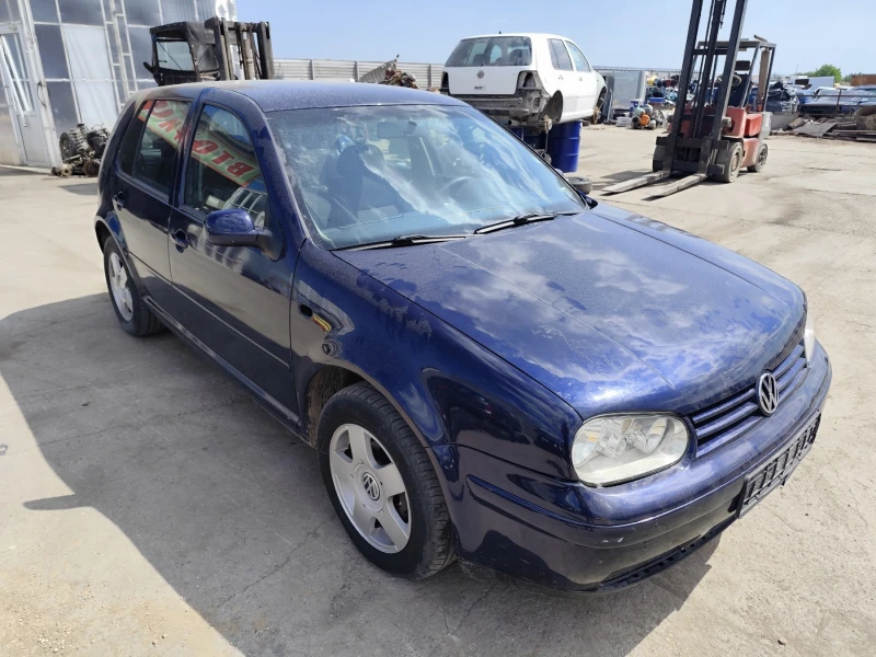 VW Golf 4 - 1.6
