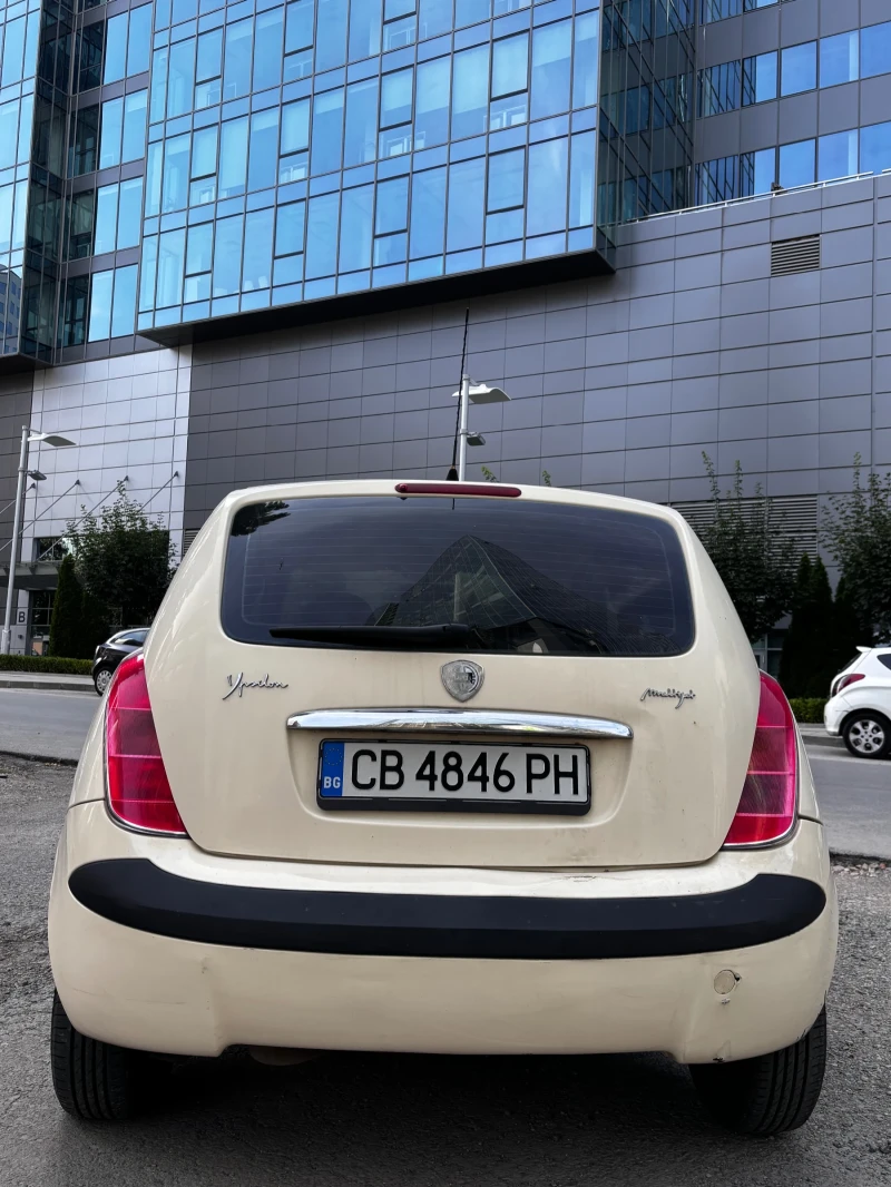 Lancia Ypsilon, снимка 2 - Автомобили и джипове - 52338020