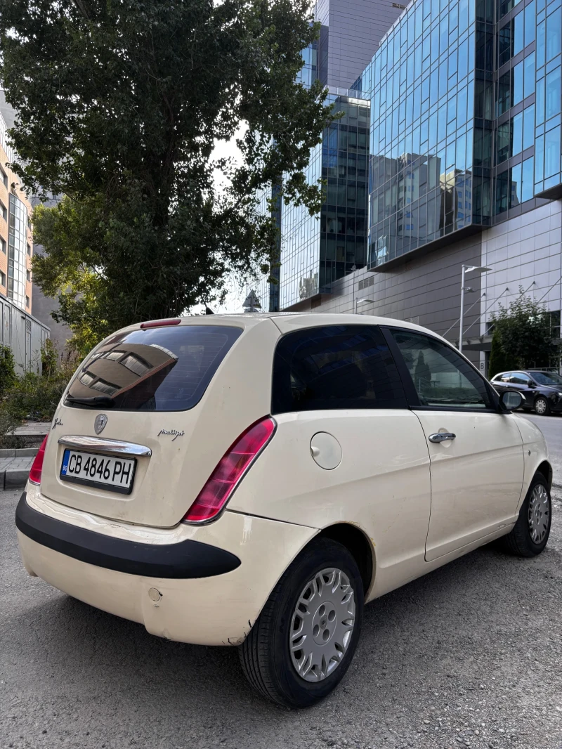 Lancia Ypsilon, снимка 3 - Автомобили и джипове - 52338020