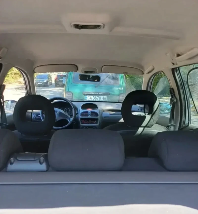 Peugeot 206 SW 2.0 HDI Климатроник, снимка 9 - Автомобили и джипове - 52507827