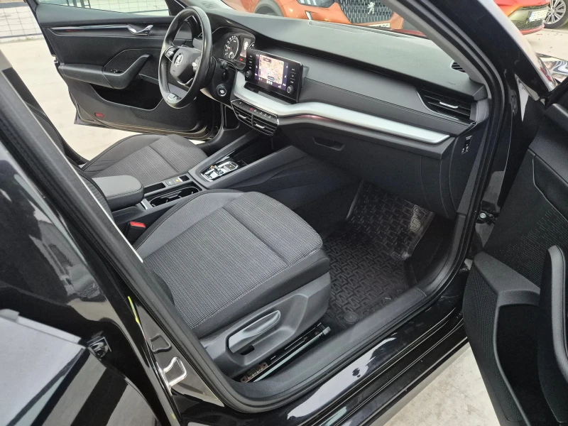 Skoda Octavia С-Гаранция-2.0-A/T-150кс, снимка 9 - Автомобили и джипове - 52323111