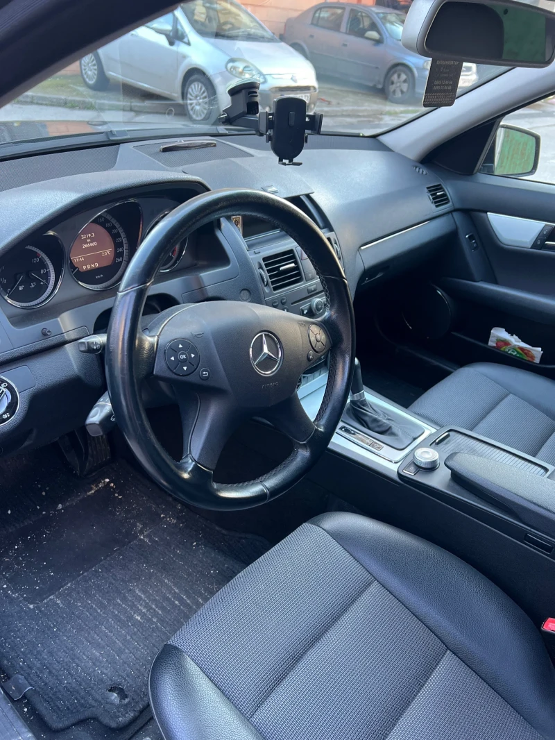 Mercedes-Benz C 200, снимка 8 - Автомобили и джипове - 52913164
