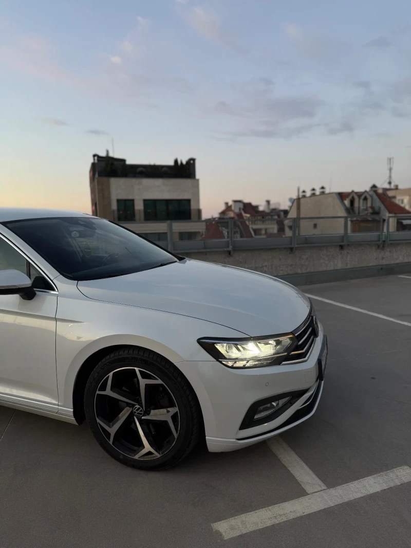 VW Passat DIGITAL, снимка 7 - Автомобили и джипове - 53001051