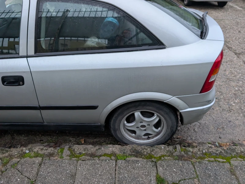 Opel Astra G, снимка 7 - Автомобили и джипове - 53015233
