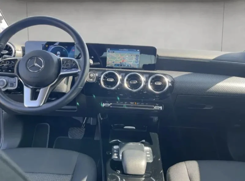 Mercedes-Benz CLA 200 654.920-2, 0CDI-150PS, снимка 5 - Автомобили и джипове - 53077904