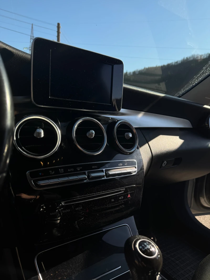 Mercedes-Benz C 180, снимка 5 - Автомобили и джипове - 53132139