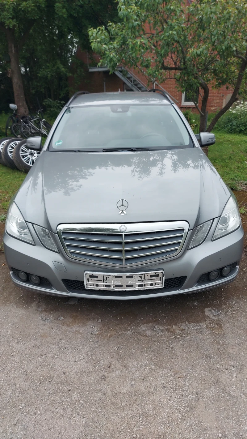 Mercedes-Benz E 250, снимка 9 - Автомобили и джипове - 53570348