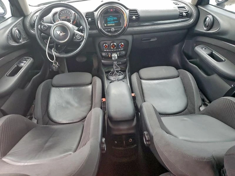 Mini Clubman S* 2.0L, 4 cyl., 189HP* Фиксирана цена, снимка 8 - Автомобили и джипове - 52967791