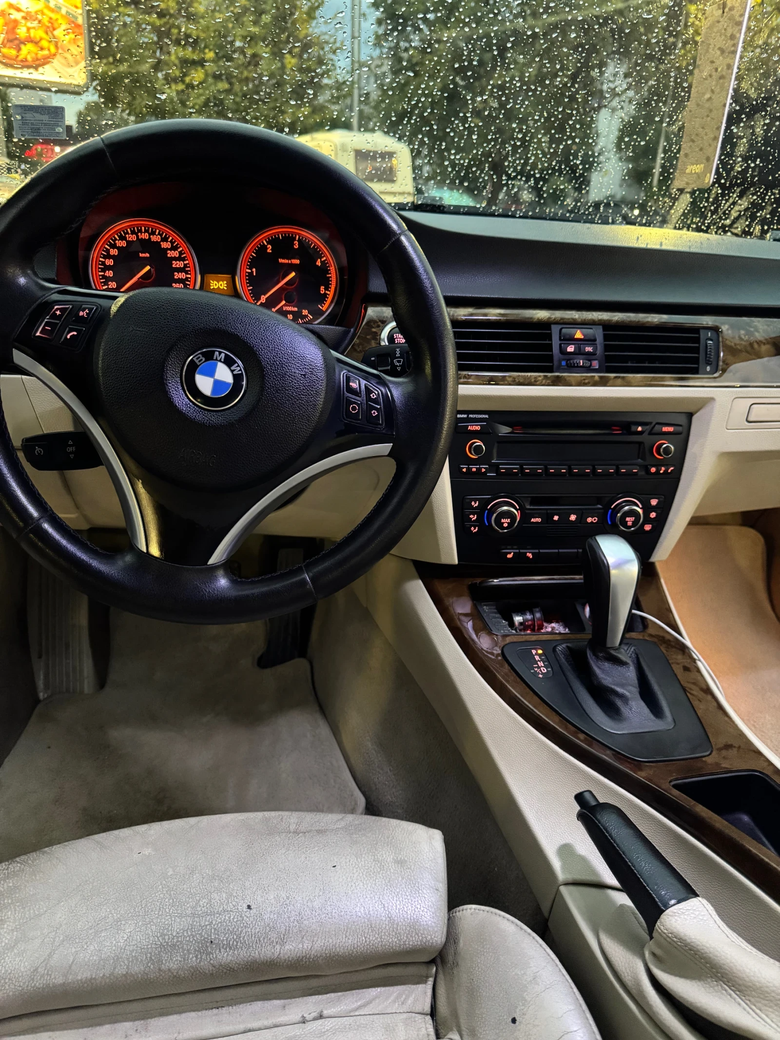BMW 325  - изображение 10