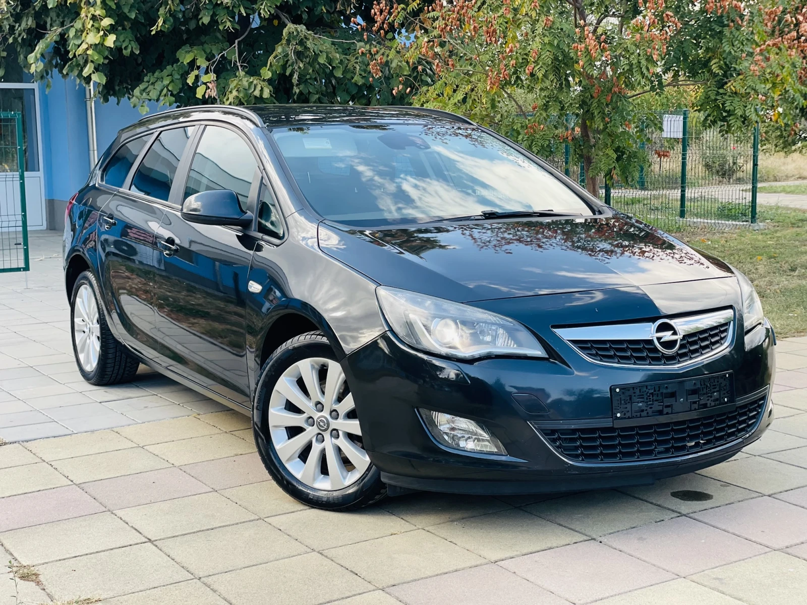 Opel Astra 1.7CDTI* 110* 2012год. - изображение 8