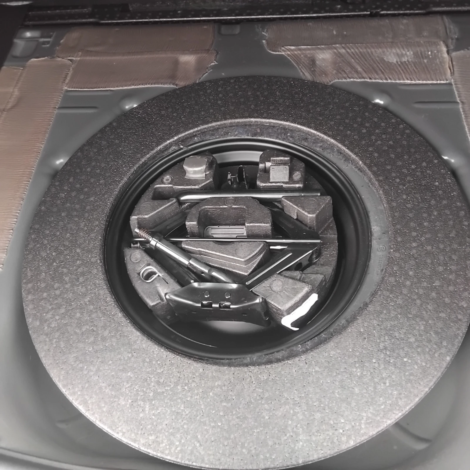 Ford Focus 1.0-125��/�URO5B | Mobile.bg � ����������� 14