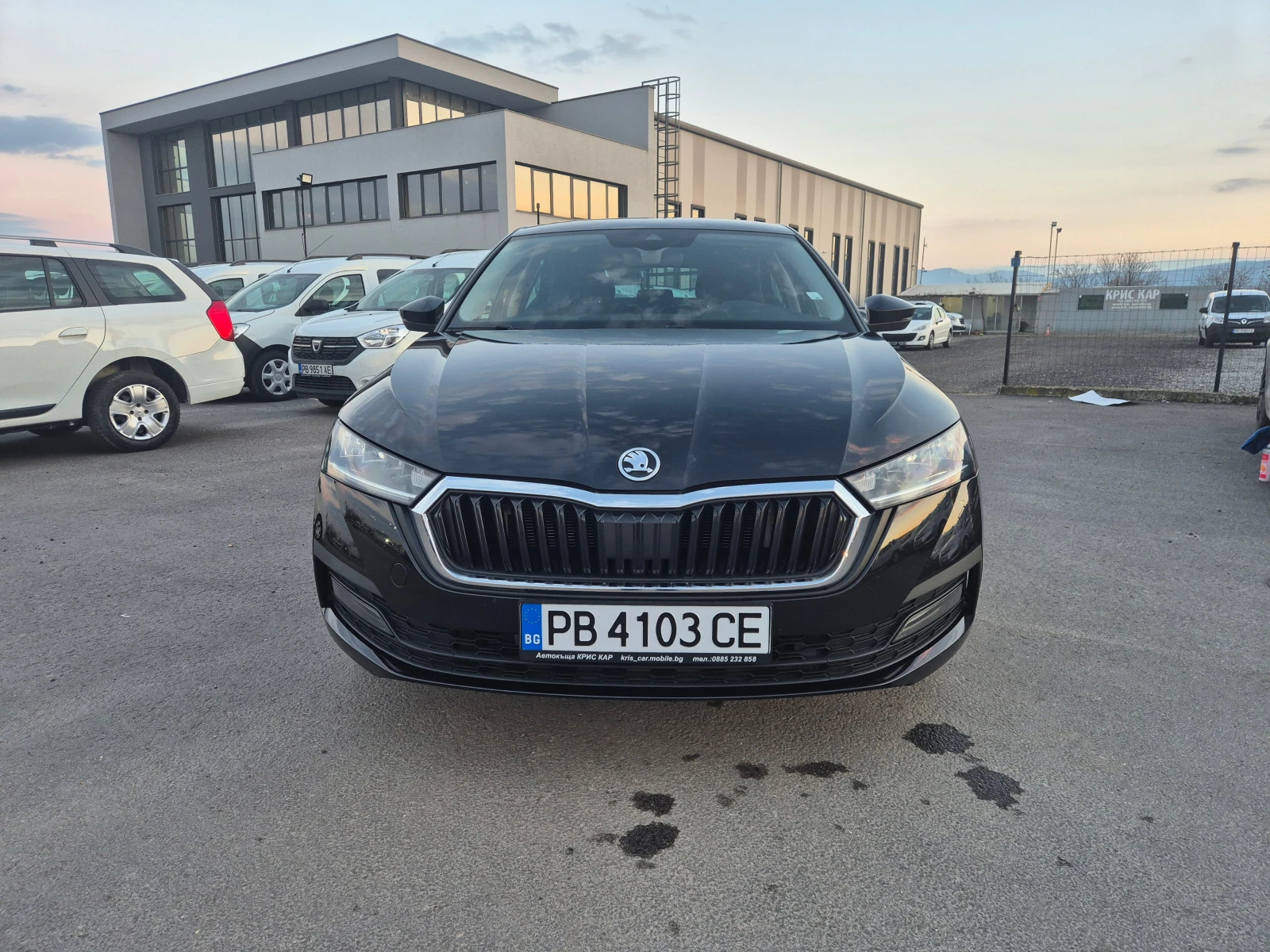 Skoda Octavia С-Гаранция-2.0-A/T-150кс, снимка 8 - Автомобили и джипове - 52323111