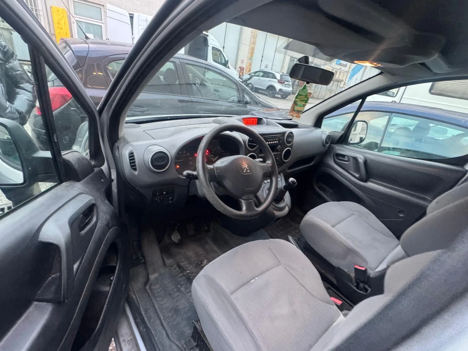 Peugeot Partner LONG* 4+ 1m* 204000km* 2017г* КЛИМА* 1.6hdi 99hp - изображение 7