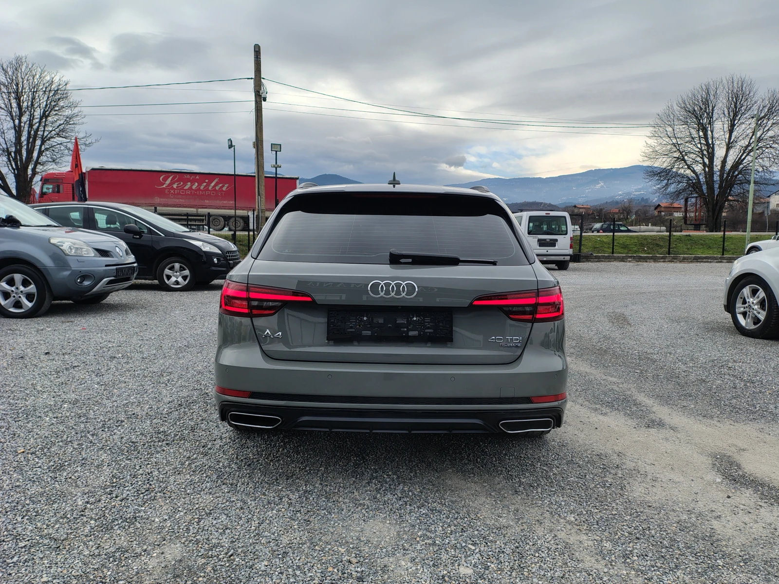 Audi A4 4.0 quattro - изображение 7