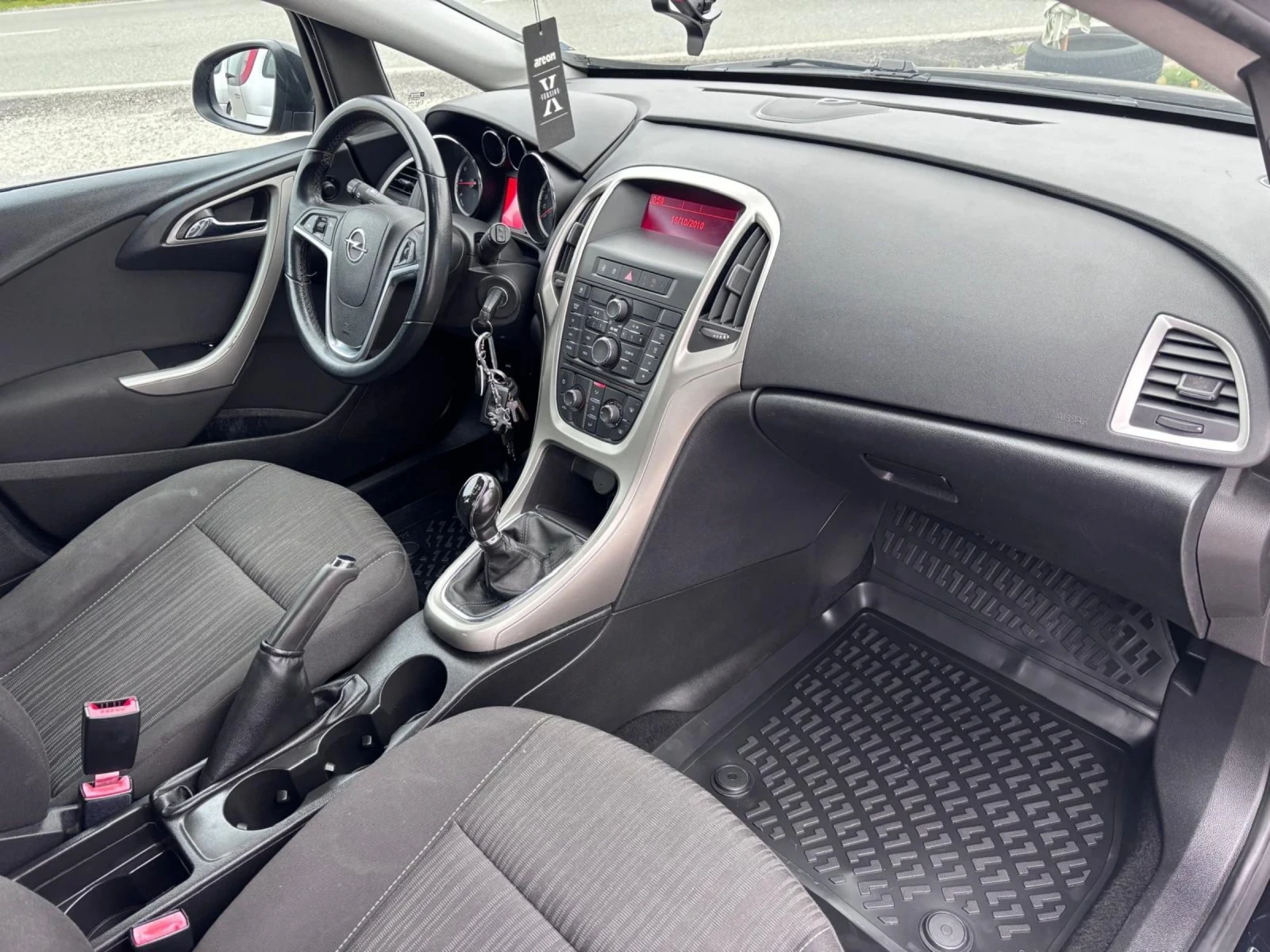 Opel Astra 1.4 100hp EcoTec Euro5A - изображение 9