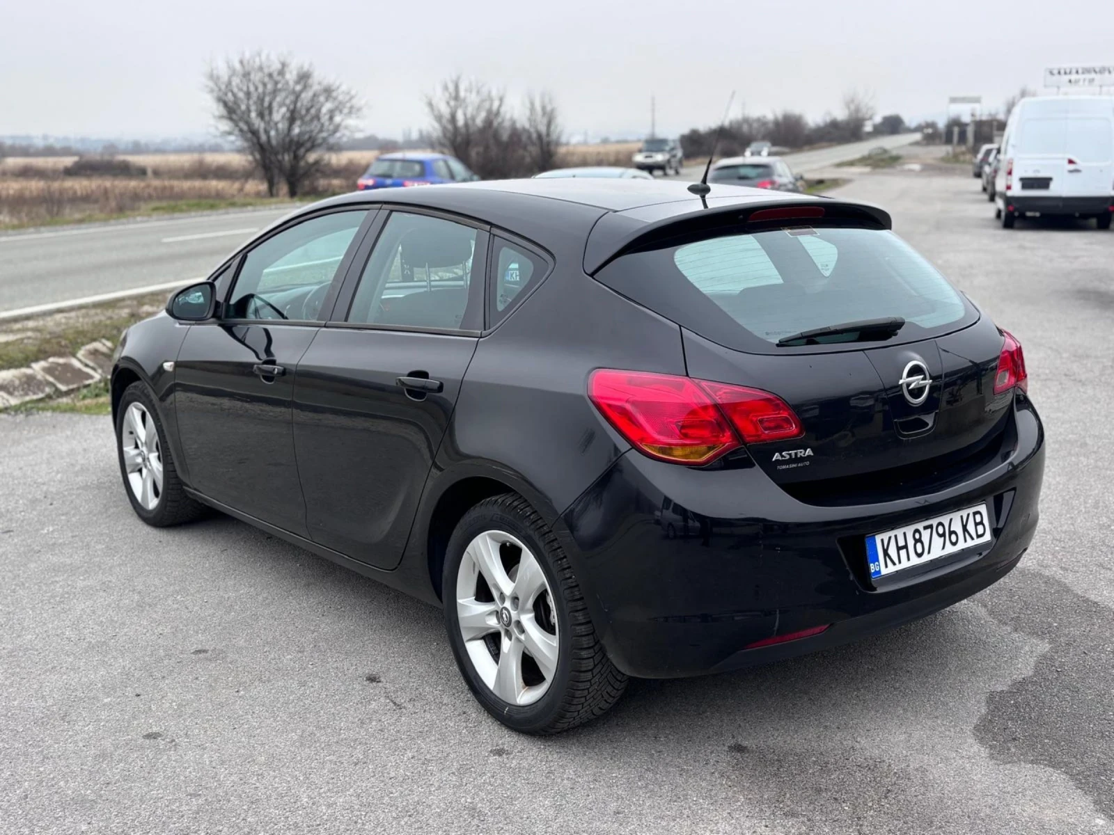 Opel Astra 1.4 100hp EcoTec Euro5A - изображение 3