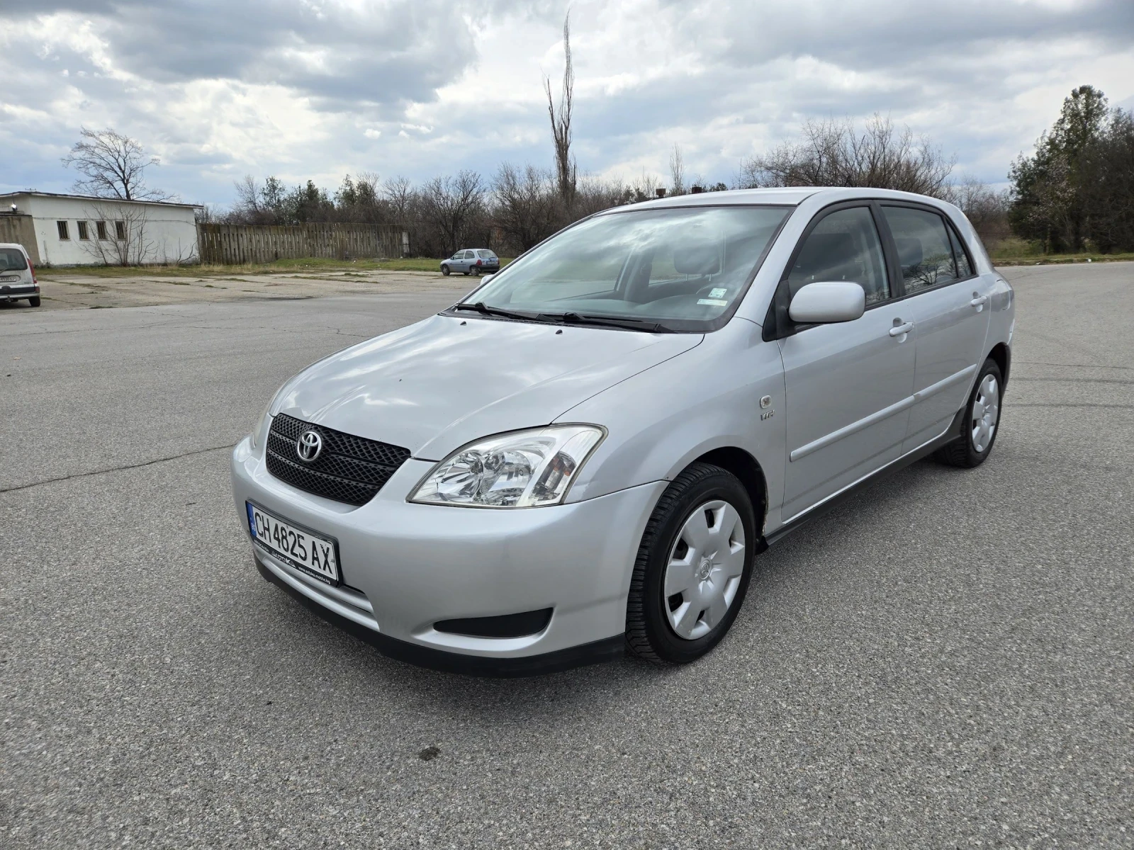 Toyota Corolla 1.4VVTI-97кс/КЛИМАТИК/5ВРАТИ, снимка 6 - Автомобили и джипове - 53902117