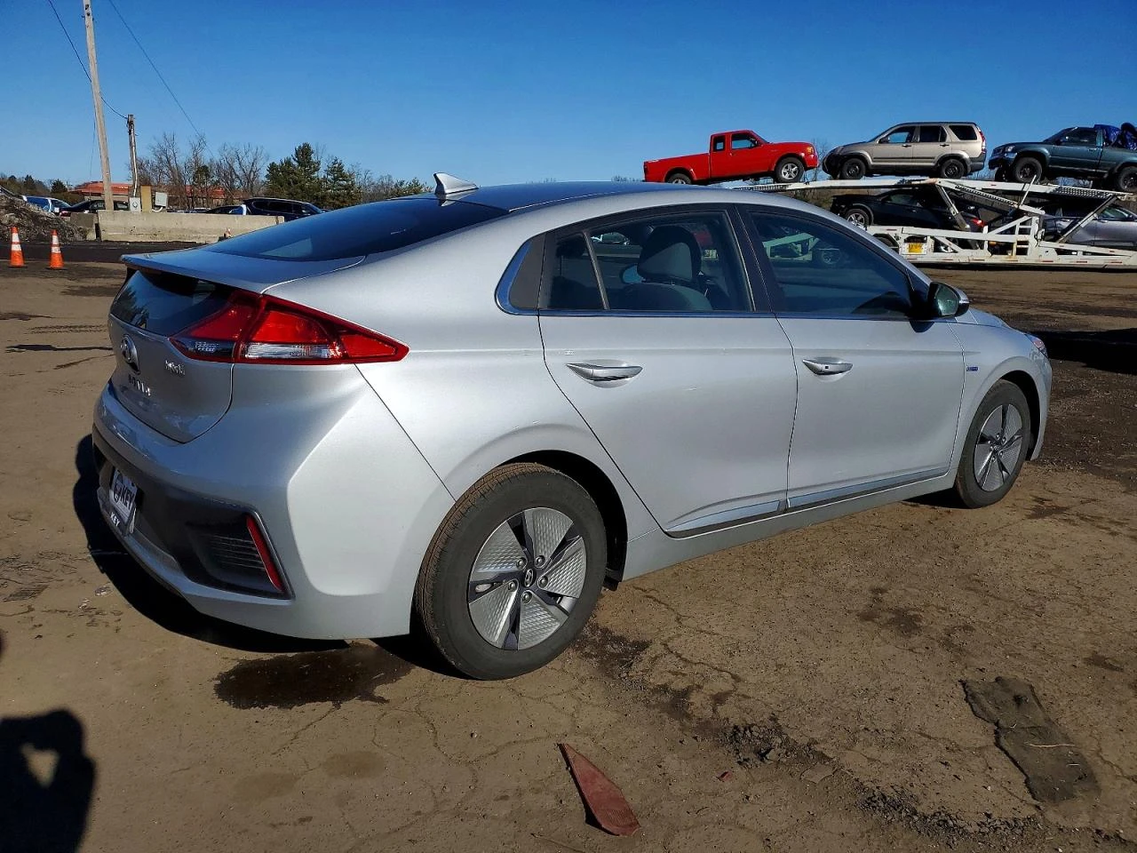Hyundai Ioniq 1.6l Hybrid Se, снимка 3 - Автомобили и джипове - 54235192