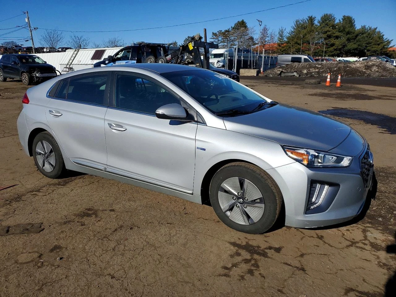 Hyundai Ioniq 1.6l Hybrid Se, снимка 4 - Автомобили и джипове - 54235192
