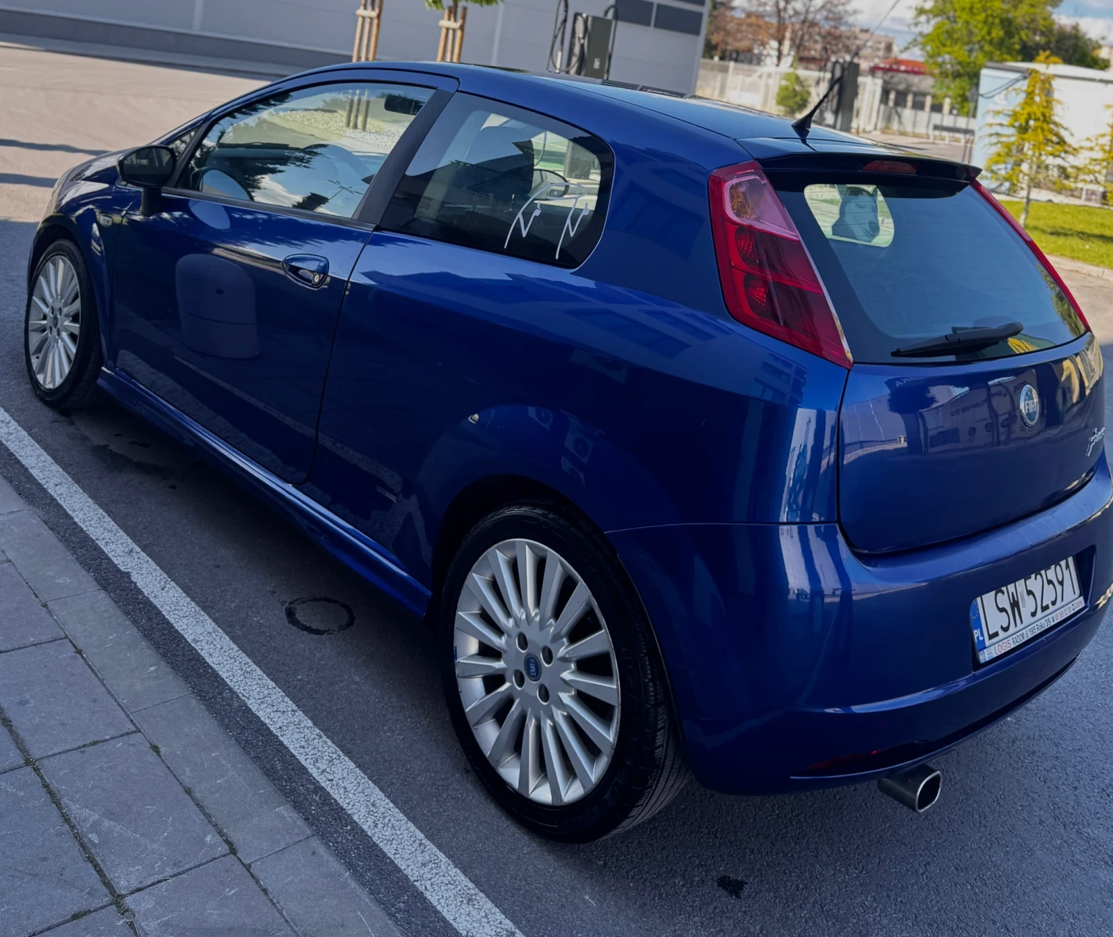 Fiat Punto Grande 1.3 Дизел, снимка 5 - Автомобили и джипове - 54606417